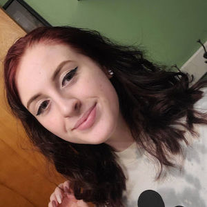 Meet your Posher, Apryll